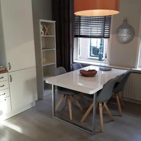 別荘 Typical Dutch House *